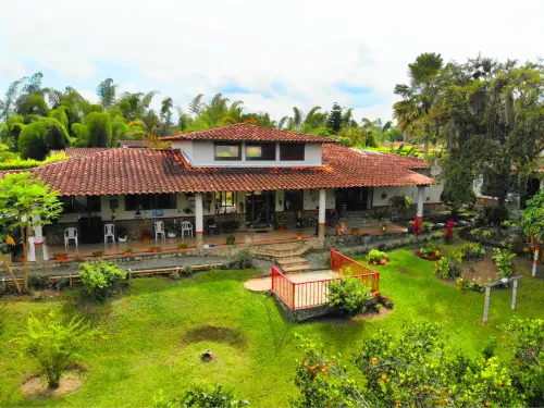 Casa campestre en el Caimo Armenia