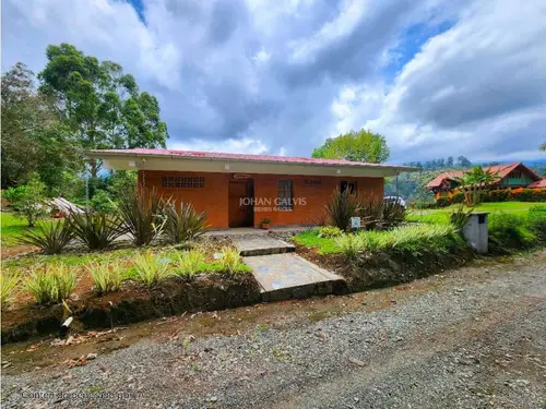 Casa Campestre en Boquia Salento