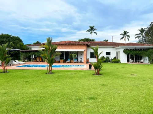 Casa cerca al Club Campestre Armenia